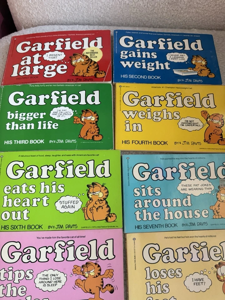 Lote de histórias em quadrinhos originais Garfield 1,2,3,4,6,7,8,9,1015,16,17 - Imagem 2 de 4