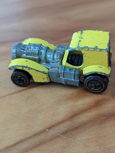 Original 1972 Hot Wheels Yellow Redline Superfine Turbine