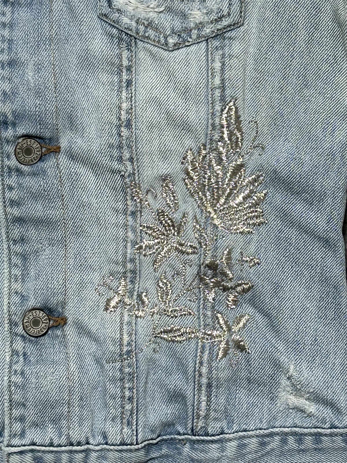 Picture 2 of 10