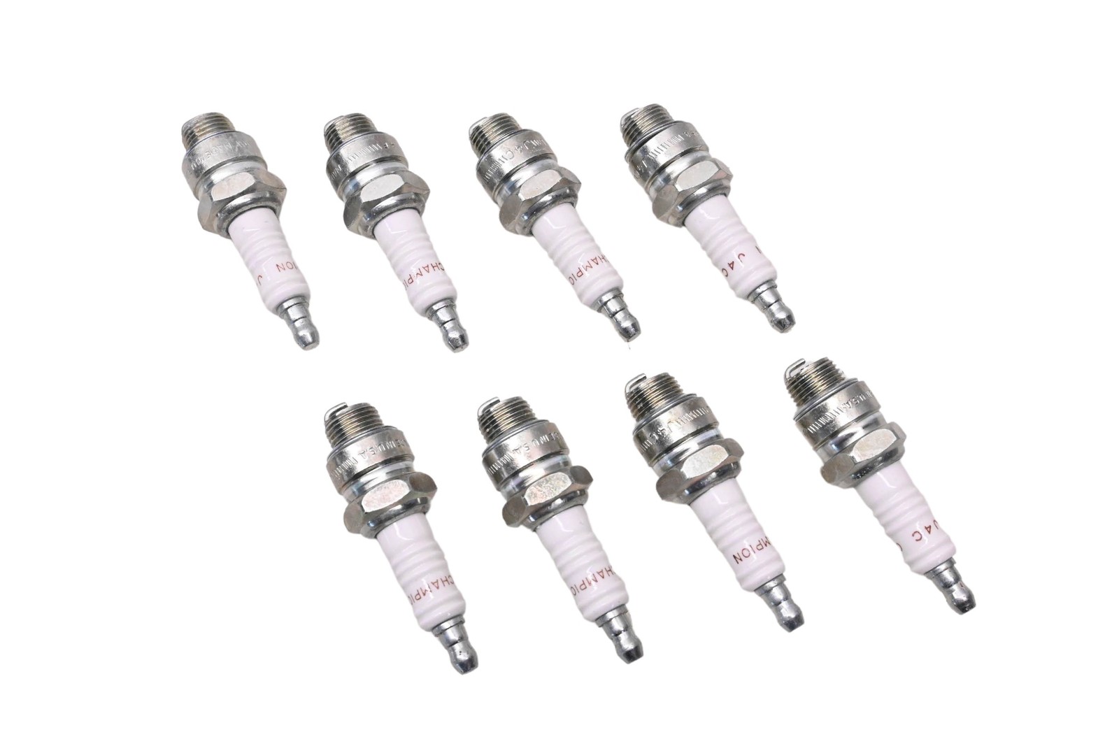 Champion 825, J4C Spark Plugs Qty 8 NOS