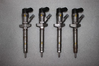 4 x Einspritzdüse NISSAN INTERSTAR PRIMASTAR OPEL RENAULT 2.5 0445110265 D433