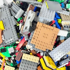 Legos 5 Pounds 11 oz Random Pieces Lot Star Wars: Jabba's Sail Barge -75020 