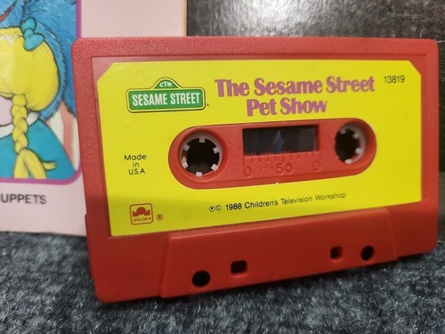 The Sesame Street Pet Show VTG 1988 Paperback Book & Tape - Imagen 2 de 7