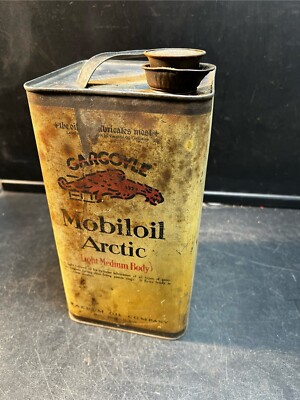 Rare Vintage Gargoyle Mobiloil Arctic One Gallon Can with spout (empty)