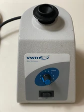 WORKING & CLEAN - VWR Mini Analog Vortex Shaker 115V 150Watts VM3000 58816-121