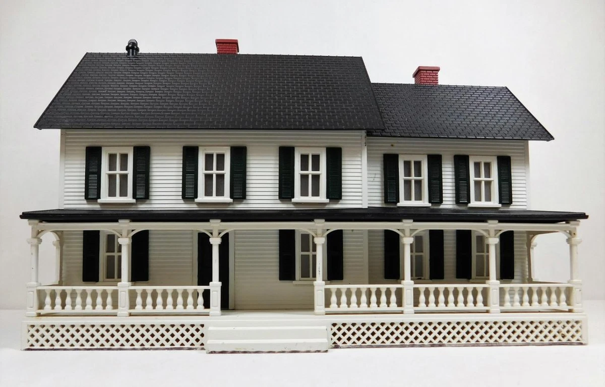 Bâtiment Work House MTH échelle O (1/48) - 30-90009 - Avec Lumière