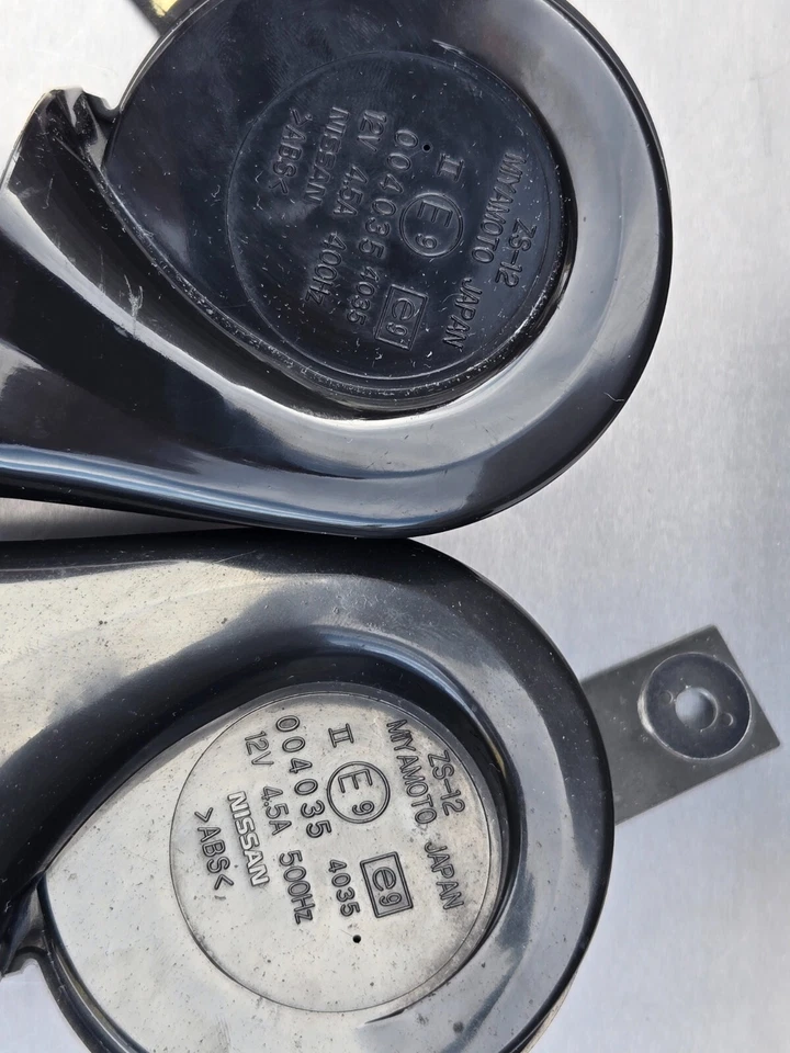 INFINITI M35H M37 M56 Q70 2011-2019 BOCINAS TONO ALTO Y BAJO BOCINA (PAR) OEM Foto 4 de 4