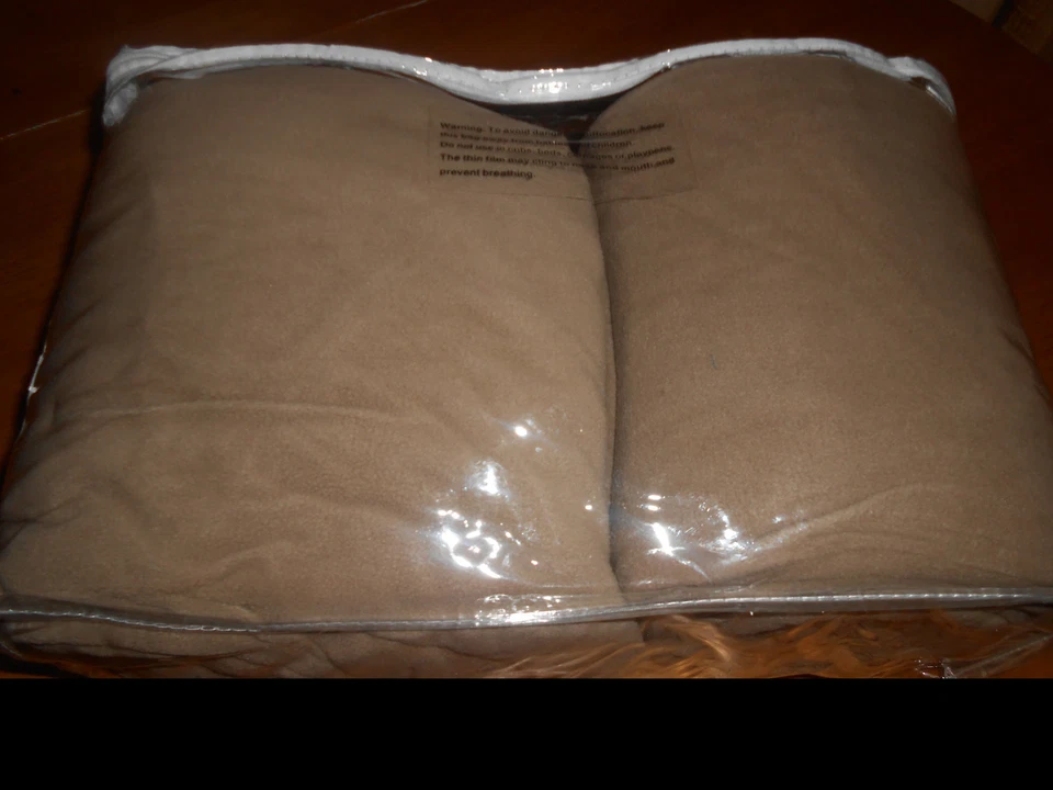 Juego de sábanas de invierno cálidas micro polar talla doble The Company Store franela nuez moscada Foto 2 de 3