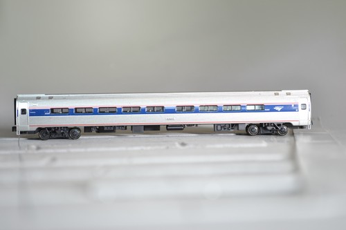 88311 ESCALA N KATO AMTK AMTRAK AMFLEET COACH | Condition: Used
