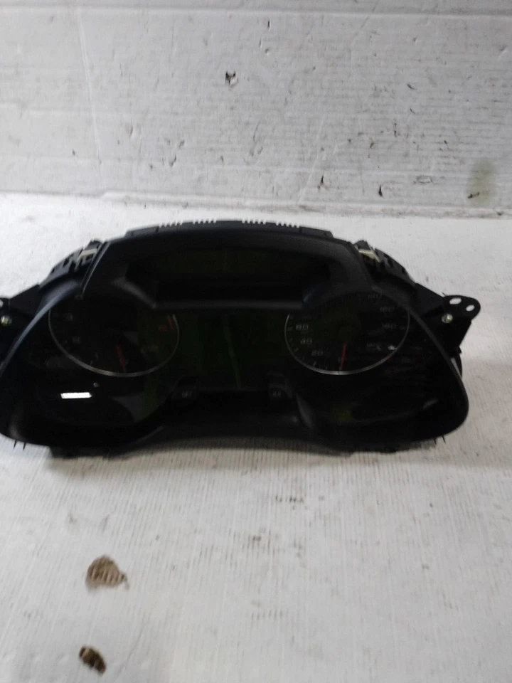 Audi A4 2010 velocímetro calibre azul OEM 8K0920950EX 82 k millas garantía Foto 2 de 3