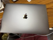 Macbook PRO A1989 For Parts