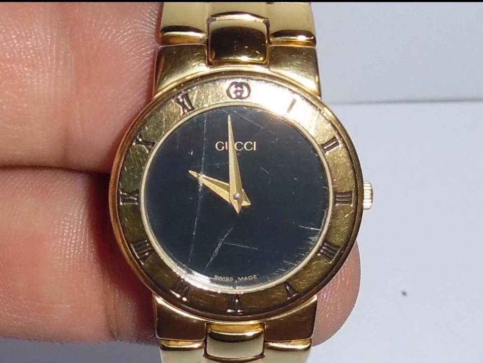 GUCCI 3300.2 L GOLD PLATED QUARTZ WRISTWATCH. WORKS GREAT. PRE OWNED. - Image 2 of 4