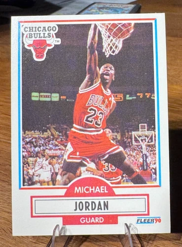 1990-91 Fleer #26 Michael Jordan Chicago Bulls CLEAN!!
