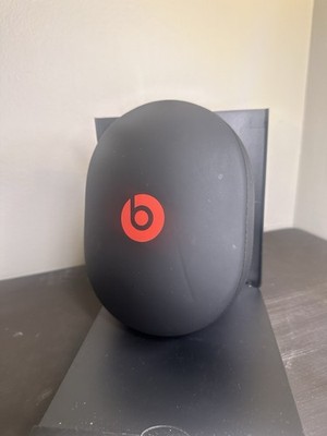 Beats STUDIO Pro Travel Case, Beats Dr. Dre STUDIO Pro Headphones Hard Case Only