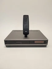 RCA Video Cassette Recorder Model VR505 W/Remote  Tested