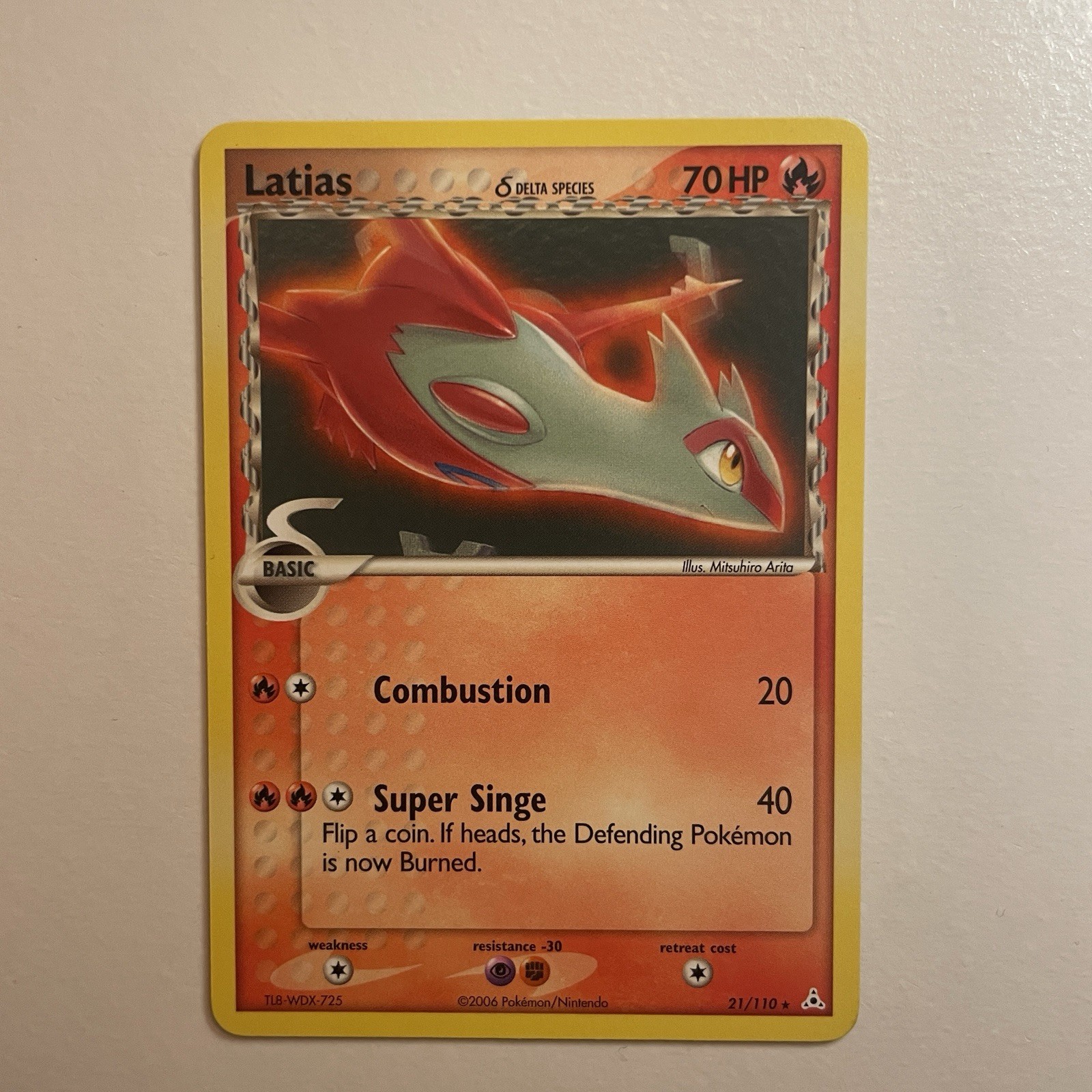 Latias Delta Species 21/110 Regular Rare Holon Phantoms Pokemon Card NM