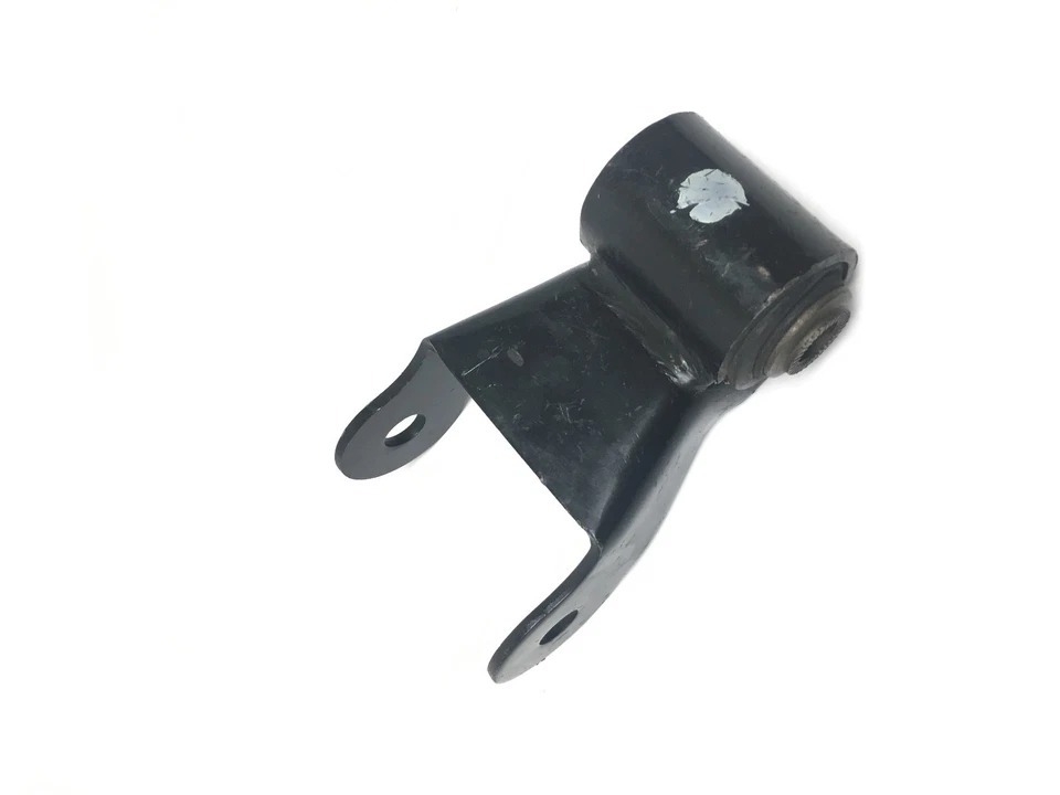 Soporte de grillete trasero de resorte de hoja para Chevrolet GMC nuevo OEM Foto 4 de 4