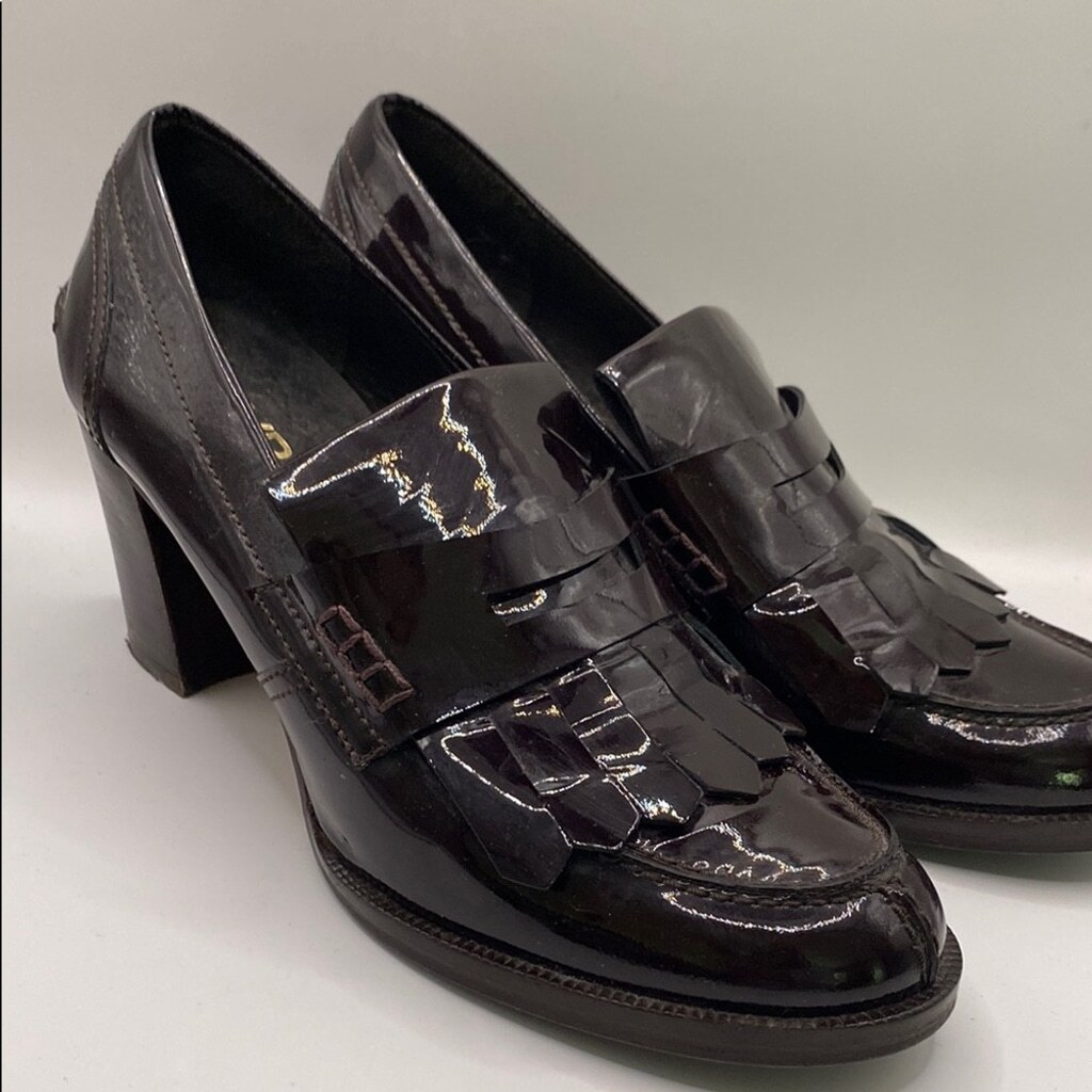 Avril Gau Burgundy Patent Leather Fringe Heels Spain Women Size 8.5 EU 39