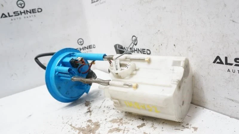 Volkswagen Tiguan 2017 conjunto de bomba de combustible 5N0919051 OEM Foto 4 de 4