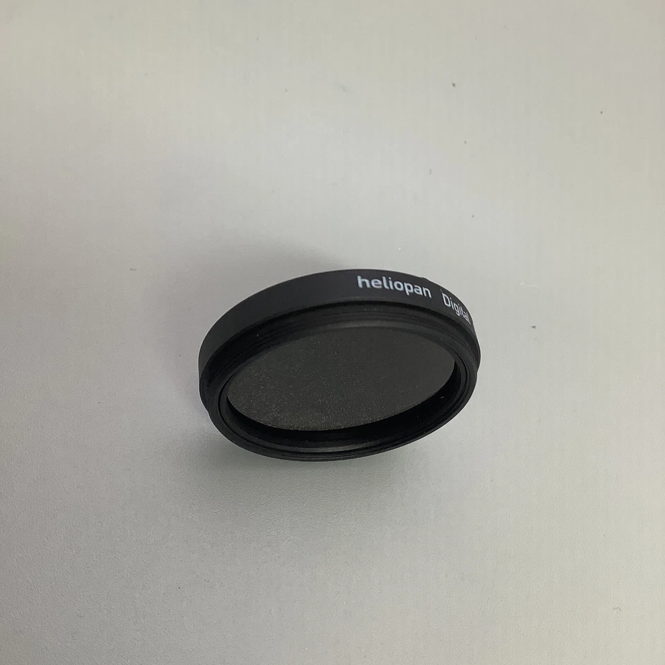 Heliopan E 30.5mm Neutral Density Grey ND 0.9 8X -3 Filter - Image 2 of 4