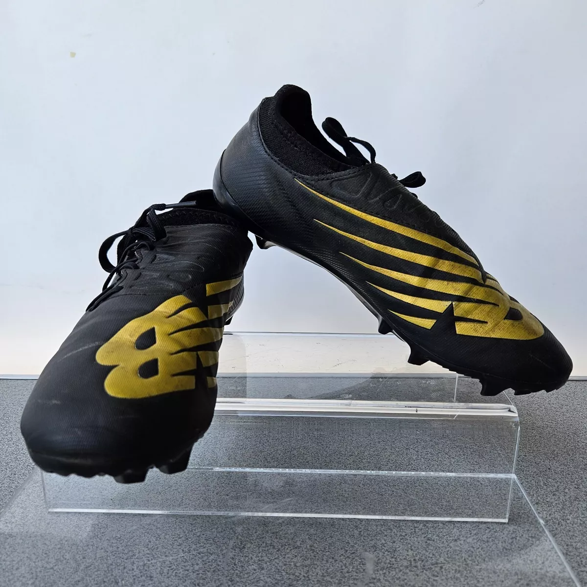New balance soccer sales cleats mens Black