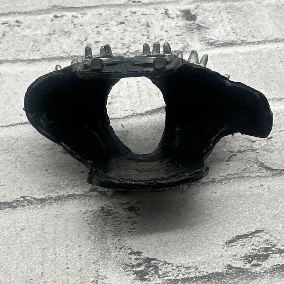 Almohadillas de hombro WWF WWE Jakks Pacific Animal Road Warriors Legion of Doom 2000 Foto 3 de 3