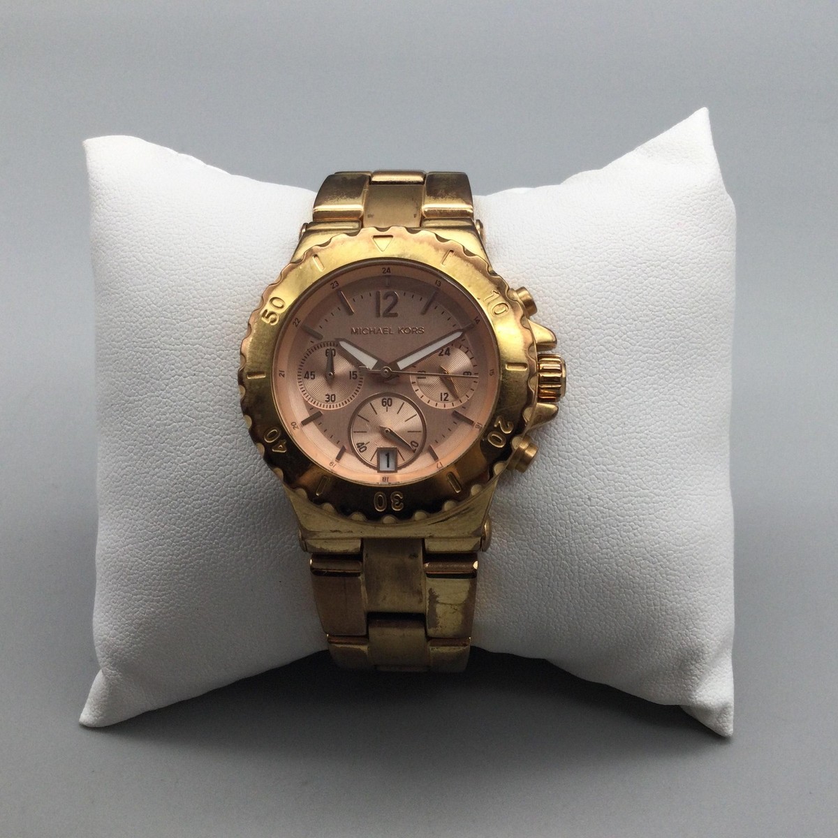 Michael Kors Runway Womens Watch 28mm Gold Tone Chrono MK-5499 New