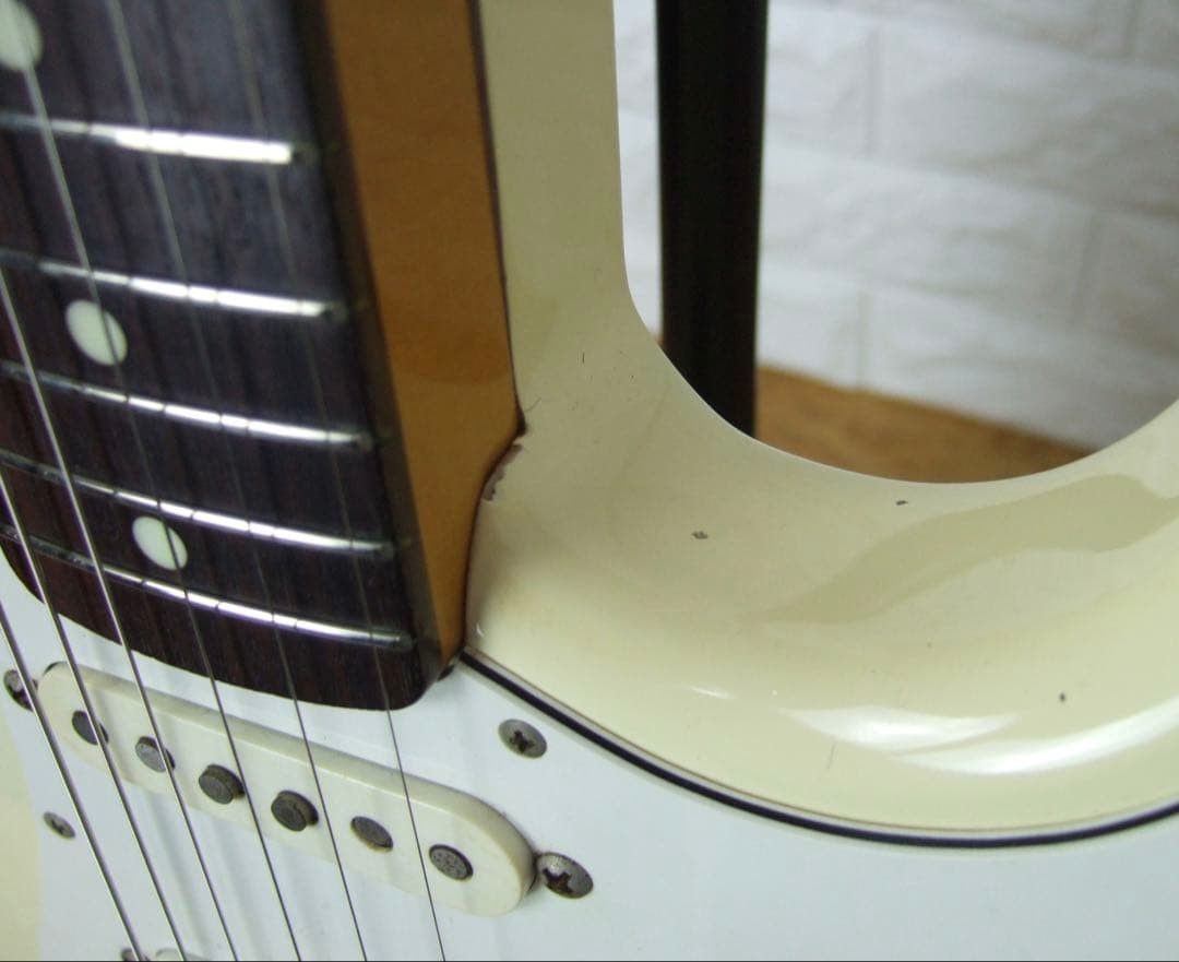 Electric Guitar Fender Japan ST62-70 Stratocaster 1987-1988 with