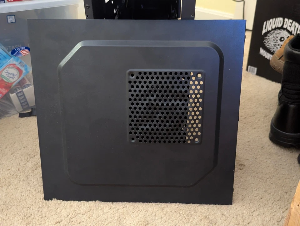 ROSEWILL SRM-01 Micro ATX Mini Tower Computer Case - Image 3 of 4