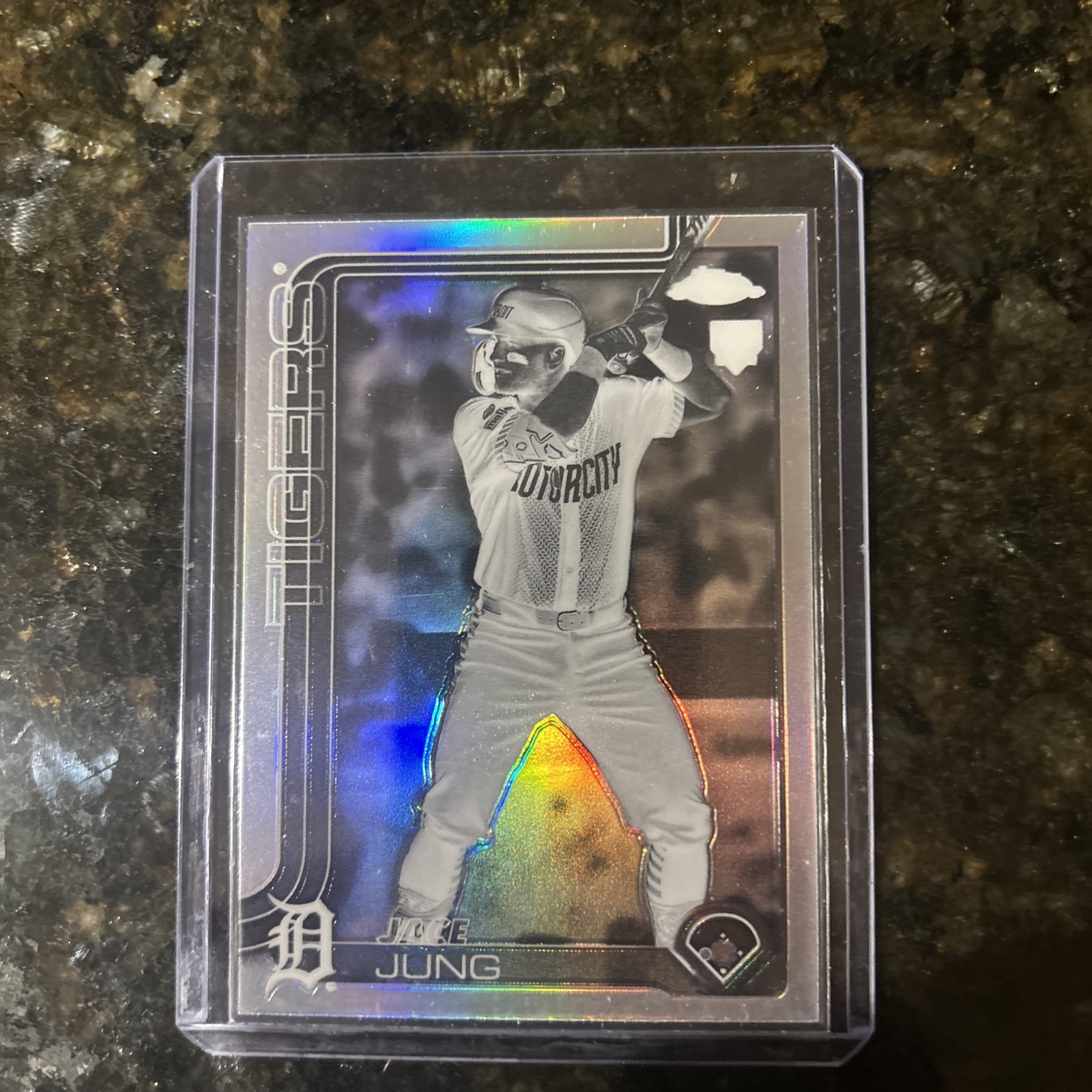 2025 Topps Chrome #225 Jace Jung Negative Refractors