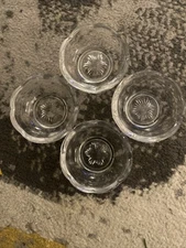 Set of 4 Vintage Glass Salt Cellars Green Uranium Glass