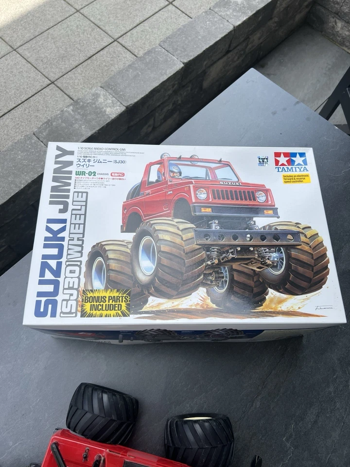 Suzuki Jimny SJ30 Wheelie TAMIYA - Bild 2 von 4