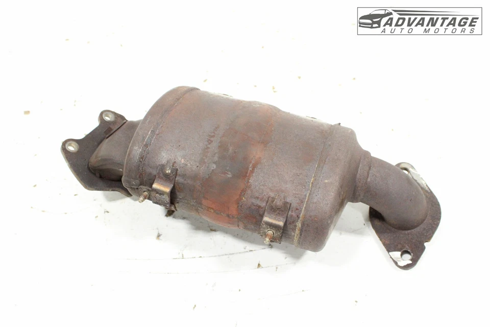 Chrysler Voyager 2020-2022 3,6 L V6 motor delantero colector tubo OEM Foto 2 de 4