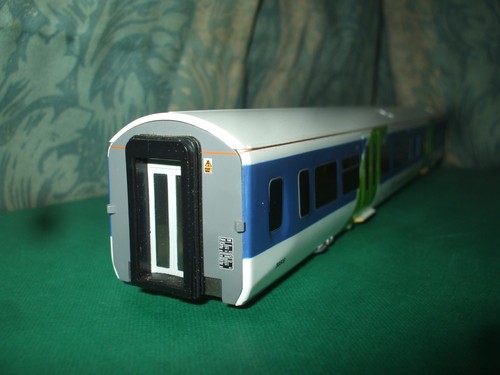 BACHMANN BR CLASS 166 THAMES TRAIN EXPRESS BLAU-WEIß NUR KAROSSERIE - 58609 | Condition: Used