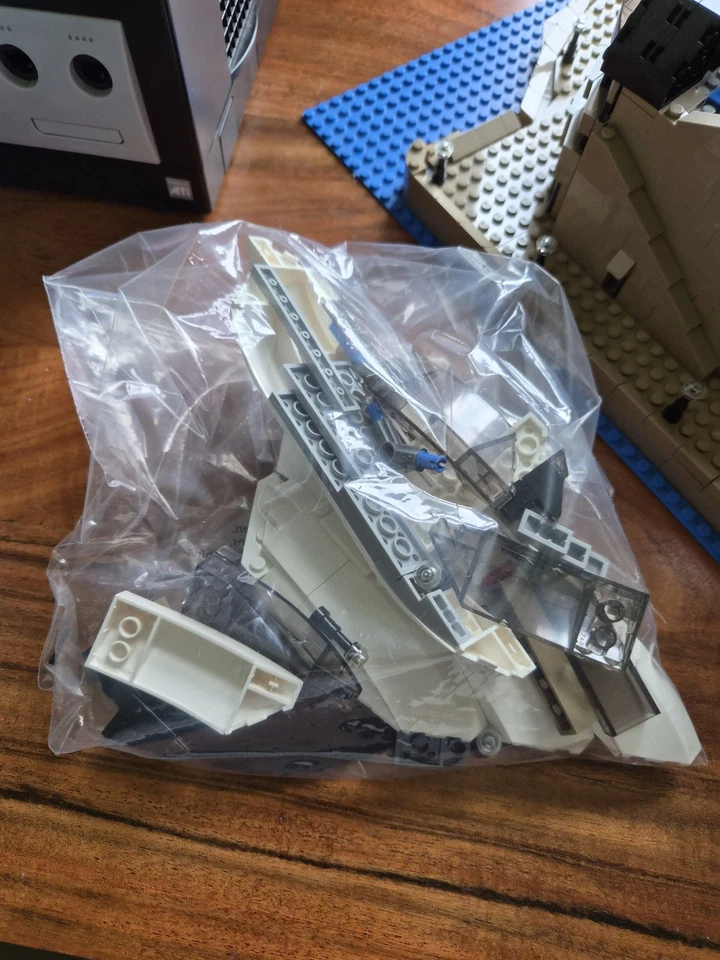 LEGO Creator Expert Sydney Opera House 10234 - 99% Complete - No Instructions  Foto 4 de 4