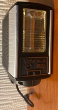 Vintage Vivitar Auto 252 Camera Flash - Hot Shoe Mount Picture Taking Equipment