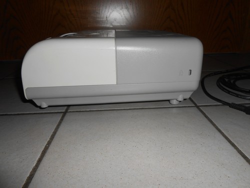 Epson EMP-X5 Beamer nur 270 Lampenstunden - Bild 5 von 7