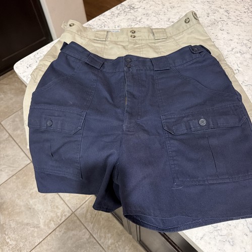 Tilley, Vintage Tilley Endurables Cargo Hiking shorts 34 Tan and Navy