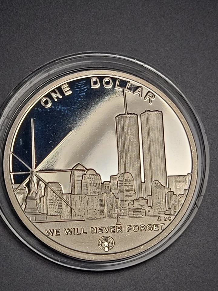 Freedom towers july 4 2004 , recovery Silver.100 Mil Clad. - Image 2 of 4