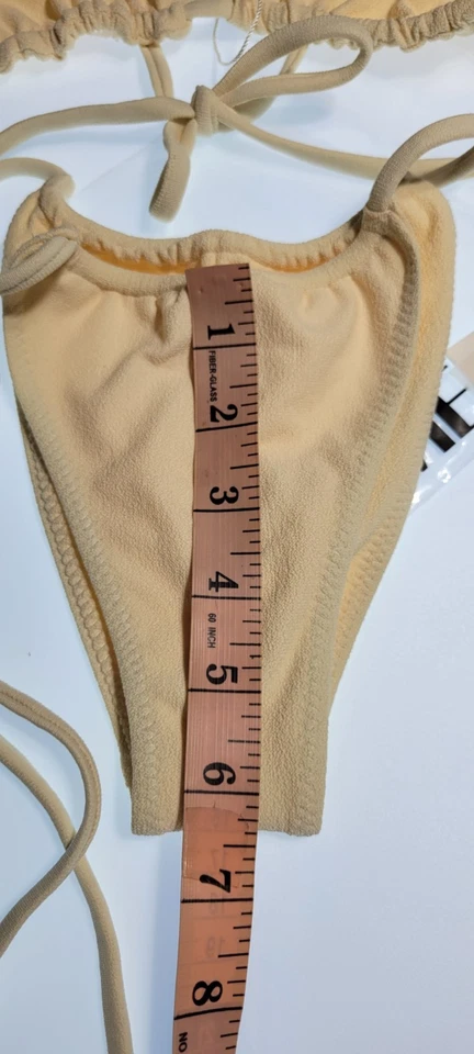 MISMO Conjunto de Bikini de Natación Los Angeles 2 Piezas Triangke Parte Superior Parte Inferior de Brazo Alto Beige Talla S Foto 3 de 4