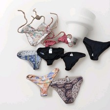 Womens Swimsuits, 7 Bottoms 2 Tops... BILLABO...