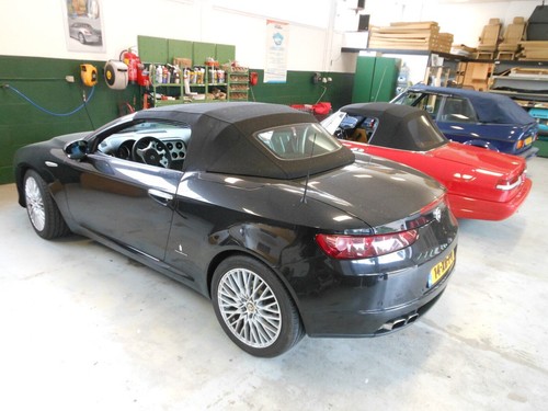Alfa 939 Brera convertible roof roof OEM ALFA glass 156078582 & 156073997 - Picture 10 of 12