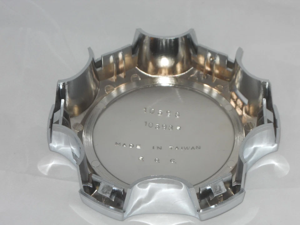 4 - FOR TOYOTA T100 TACOMA 4RUNNER CHROME WHEEL RIM CENTER CAP 10398 99-2546 - Image 3 of 3