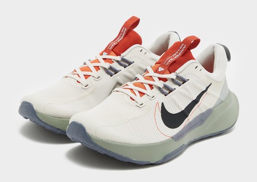 Original Nike Juniper Trail 2® (Herren Größen: UK 9,5 & 10) Lt Orewood brn / Black - Bild 2 von 8