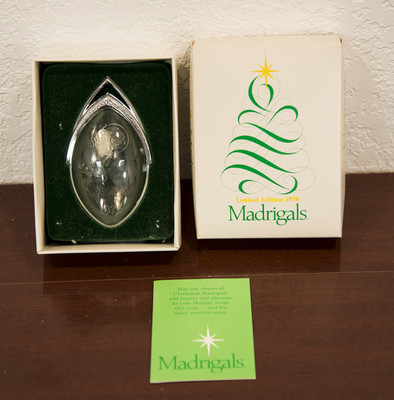 1978 LIMITED EDITION BALL MADRIGALS CHRISTMAS ORNAMENT MIB