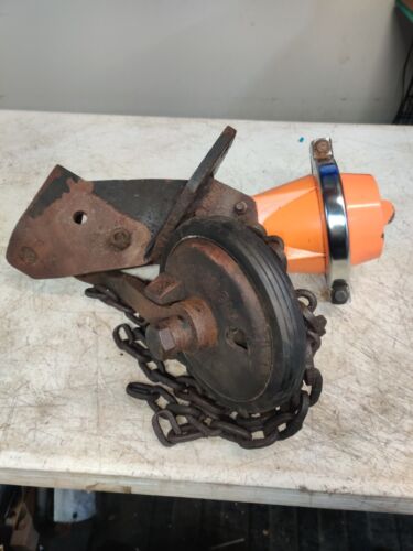1 Insta-Chain Automatic Tire Chains - Picture 7 of 16