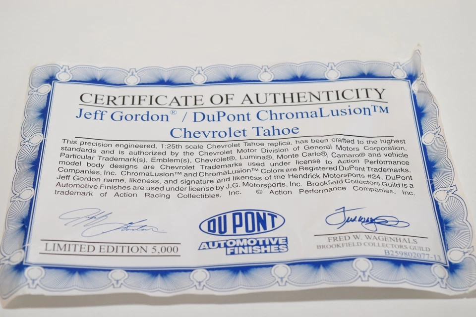 (BROOKFIELD CHEVROLET TAHOE JEFF GORDON DUPONT CHROMALUSION COME NUOVO IN SCA... - Immagine 3 di 4
