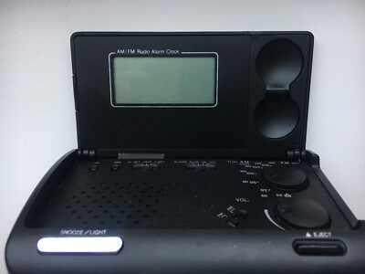 Swing Interlectronic Ltd. AM/FM LCD Alarm Clock Radio