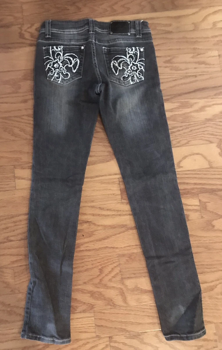 RED RIVET Sz 5 Skinny Leg Stretch Jeans w Embroidered Embellished Back Pockets