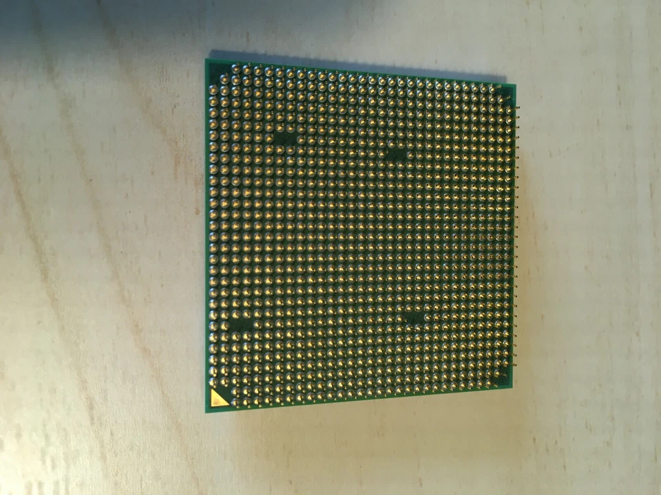 AMD Socket AM2 CPUs - Image 2 of 3